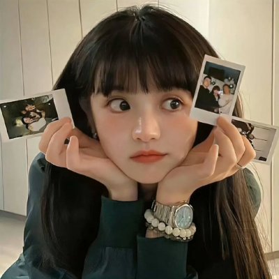 拥抱太阳的月亮